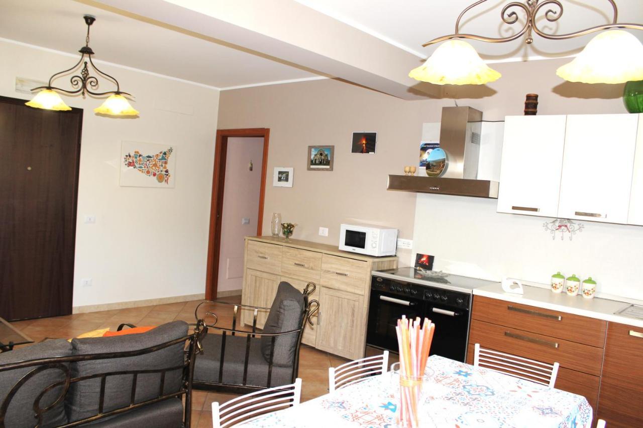 Casa Vacanze A Rava Francavilla di Sicilia Luaran gambar